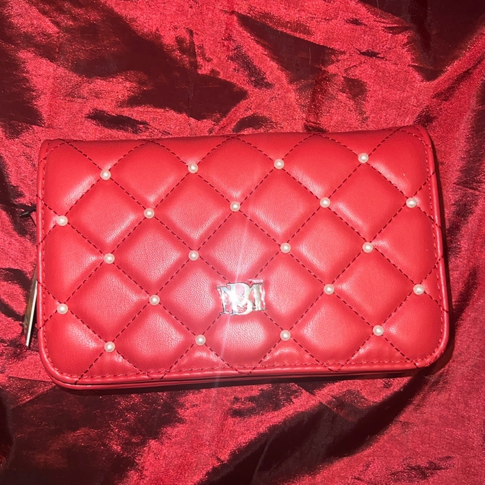 Bm Crossbody
